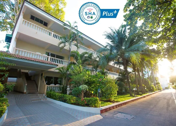 Twin Palms Resort Pattaya, SHA Plus Certified