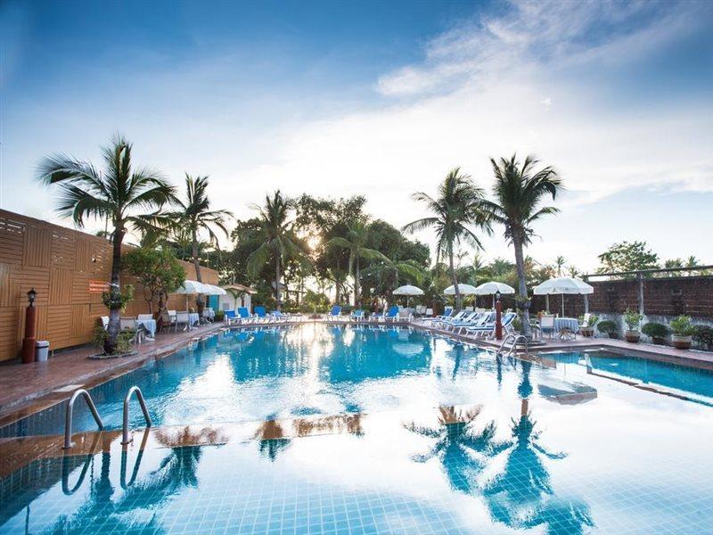 Twin Palms Pattaya, Sha Certified 3*