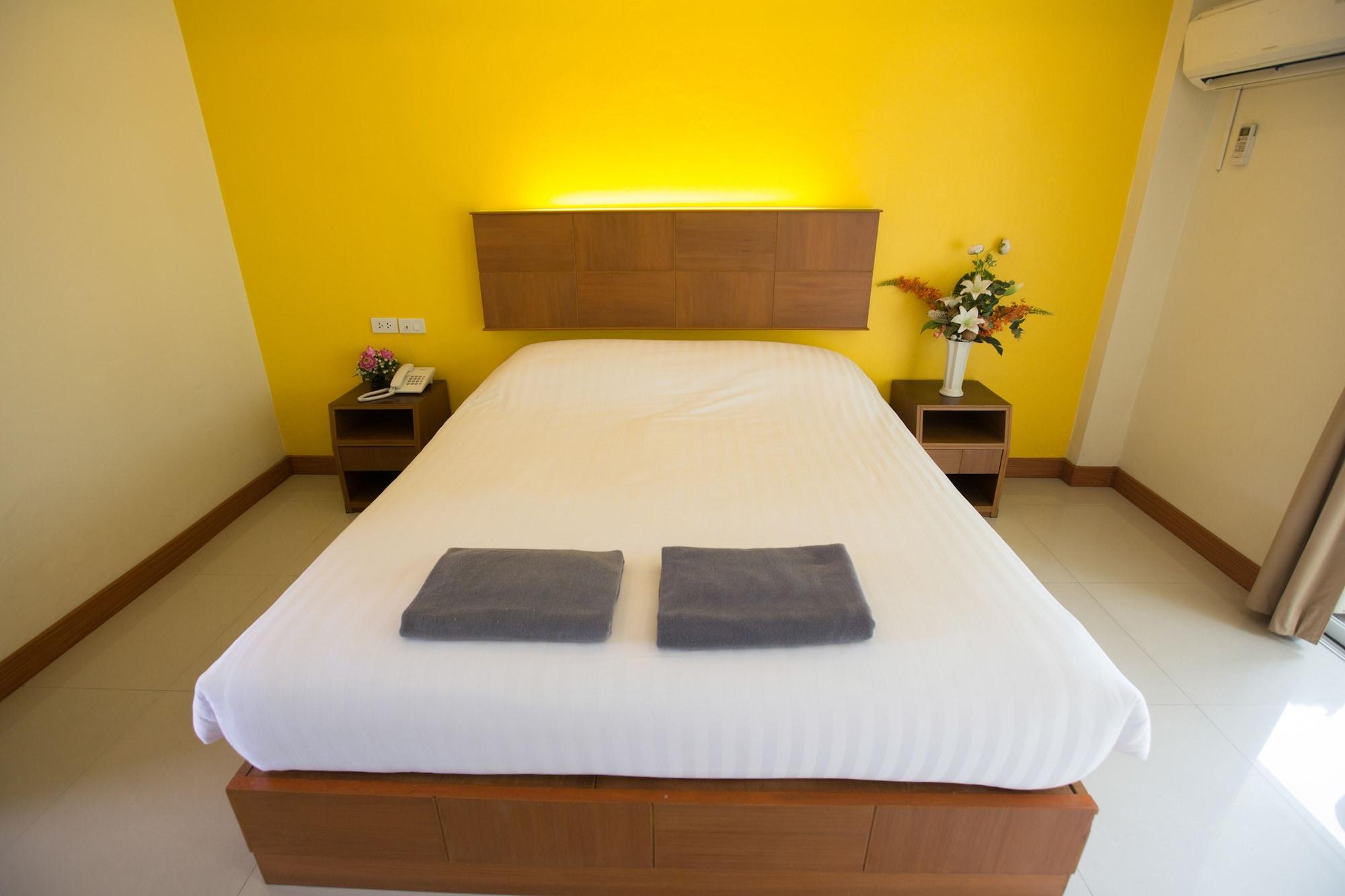 Twin Palms Pattaya, Sha Certified 3*
