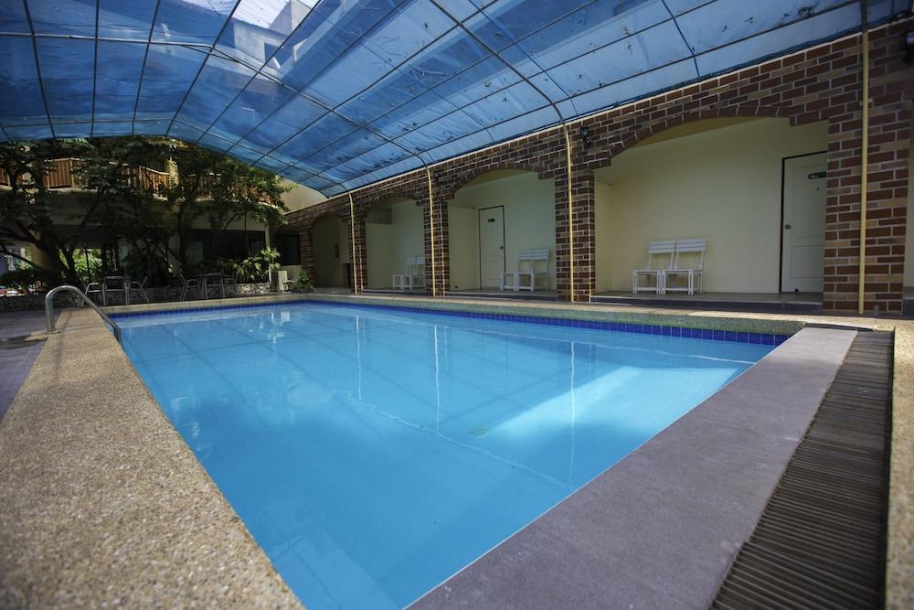Twin Palms Pattaya, Sha Certified Hotel