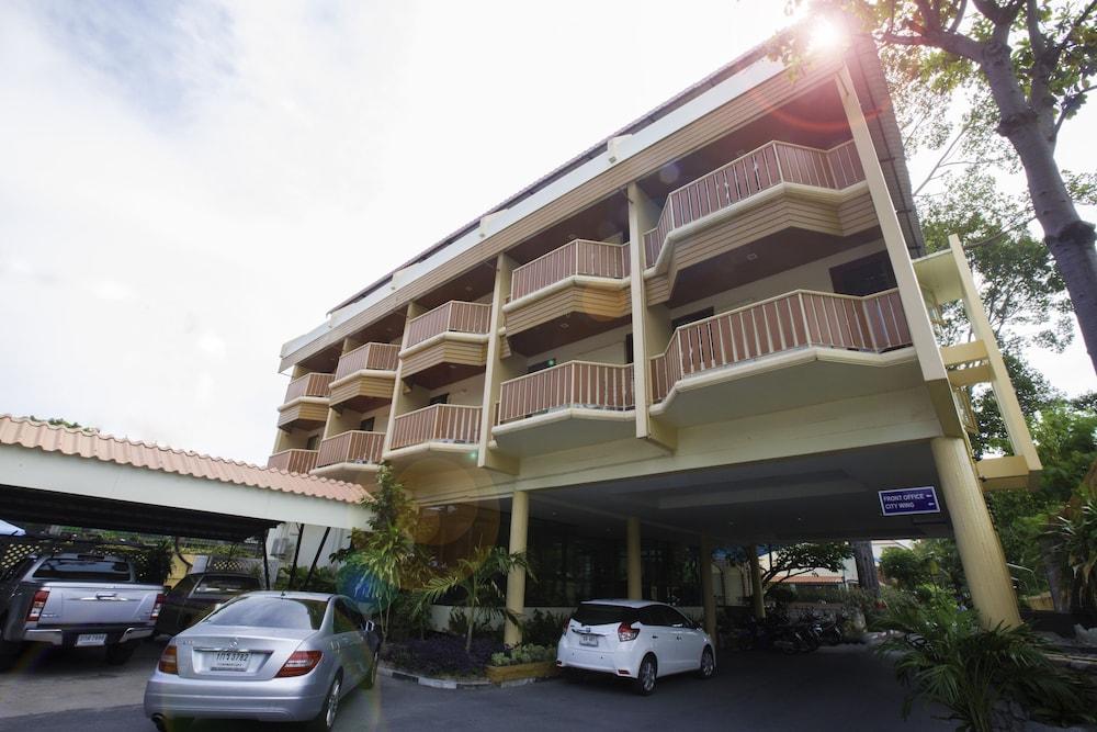 Twin Palms Pattaya, Sha Certified