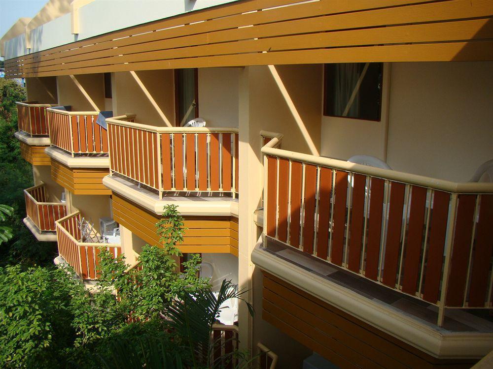 Hotel Twin Palms Pattaya, Sha Certified